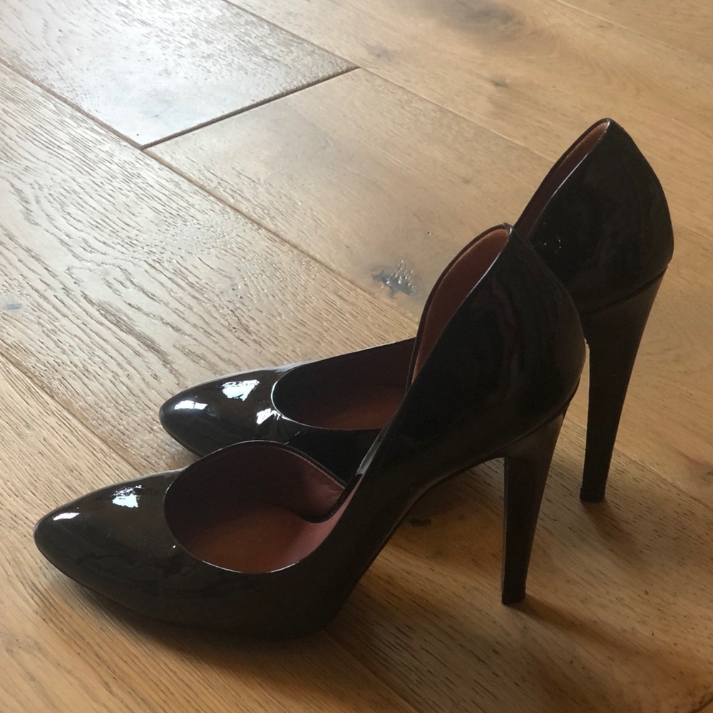 Bottega Veneta Black Patent Stiletto Pumps - Gem